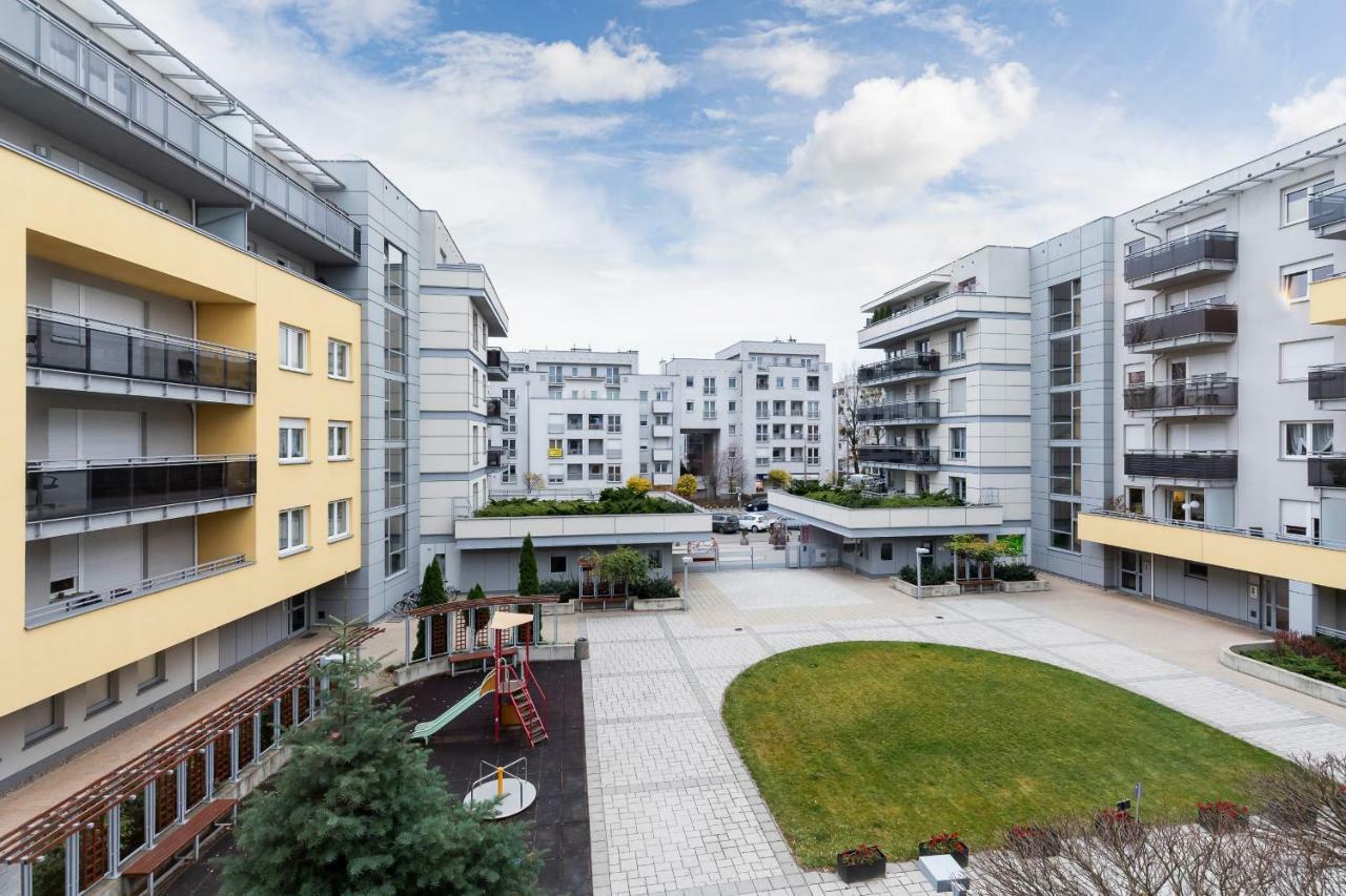 Apartment Brzask By Renters